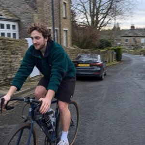 Profile photo of Oliver Bennett